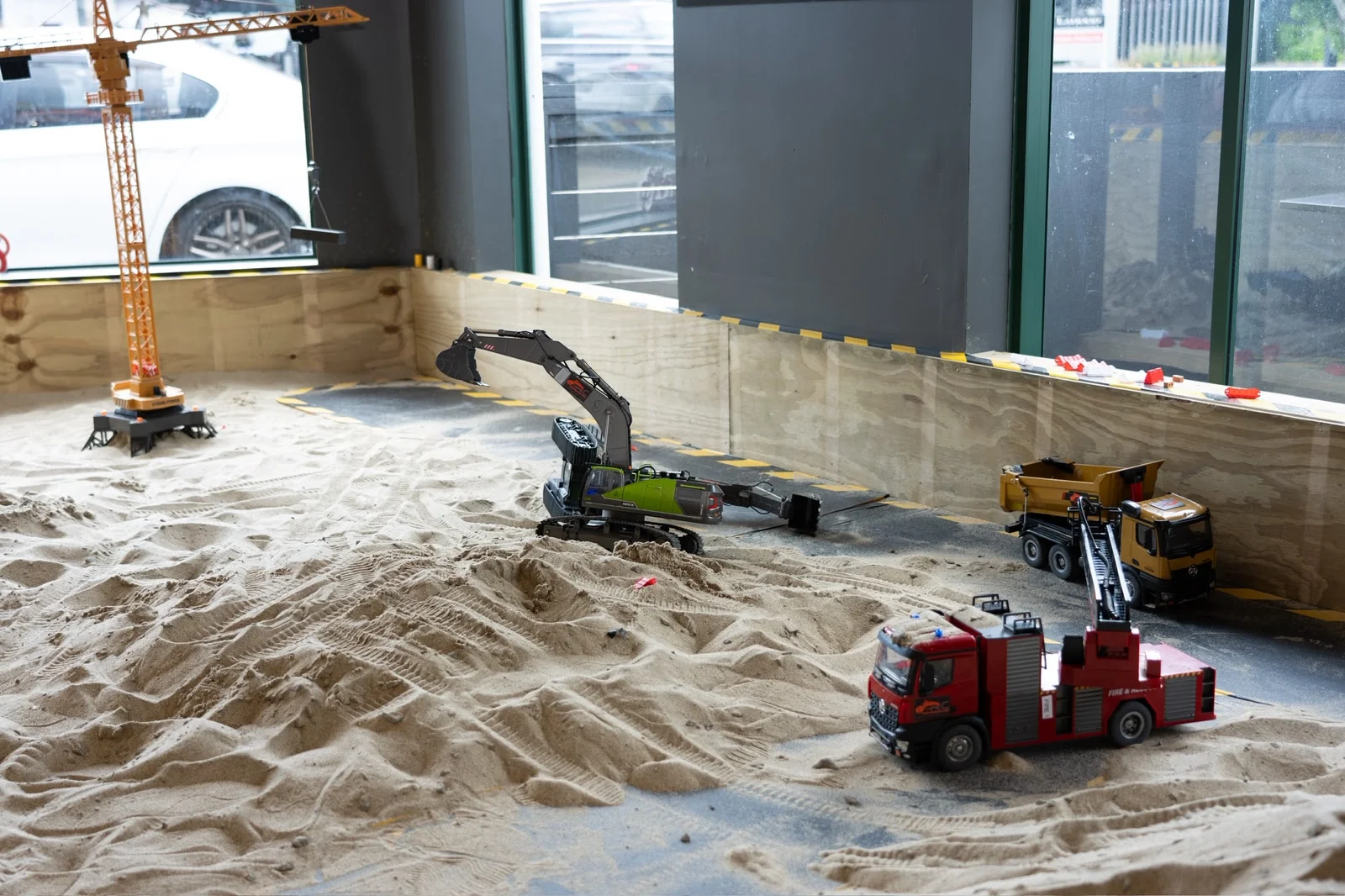 Mini construction